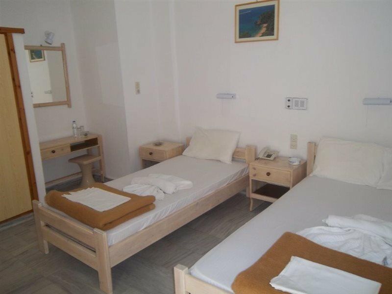 Knossos Hotel Kalamaki  Ngoại thất bức ảnh