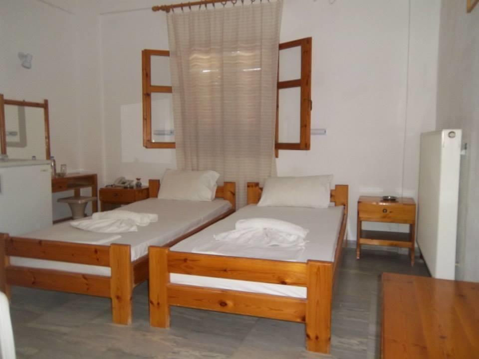 Knossos Hotel Kalamaki  Ngoại thất bức ảnh