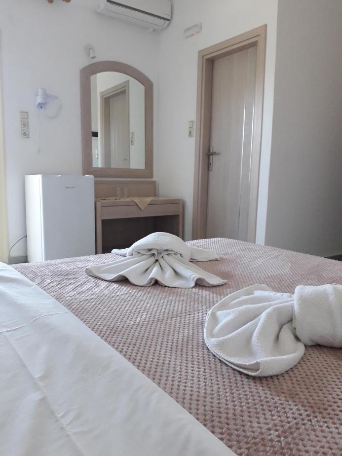 Knossos Hotel Kalamaki  Ngoại thất bức ảnh
